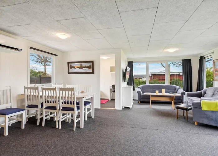 4 Bedroom Cozy In * Vinderup
